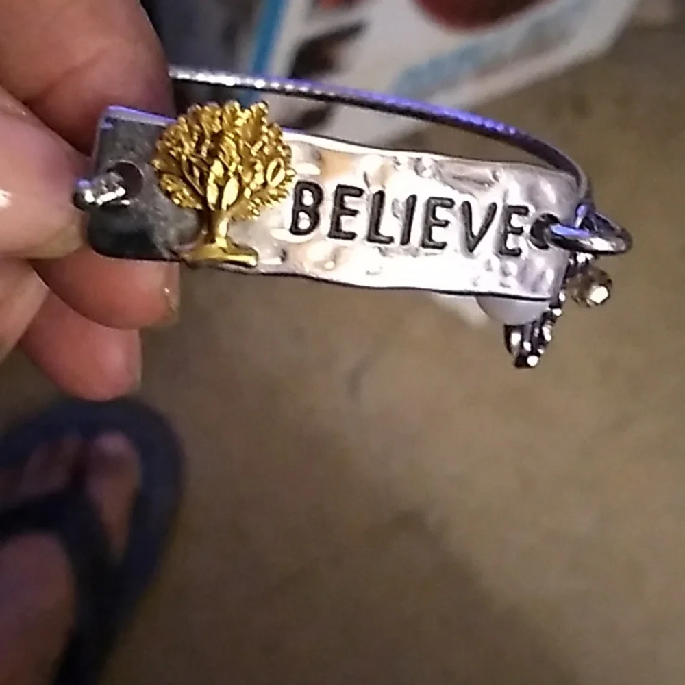 Bracelet - Picture 3 of 3